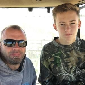 Meet your Posher, Lewis